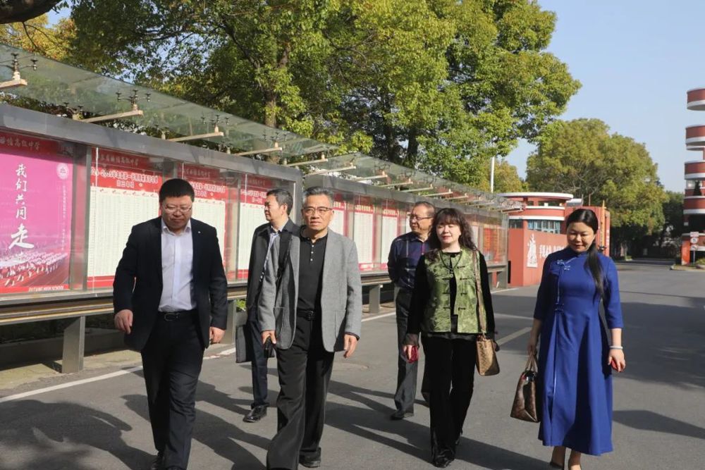 1ad1026a8b38447fac1ee1af6b648c1b.jpg 1ad1026a8b38447fac1ee1af6b648c1b.jpg