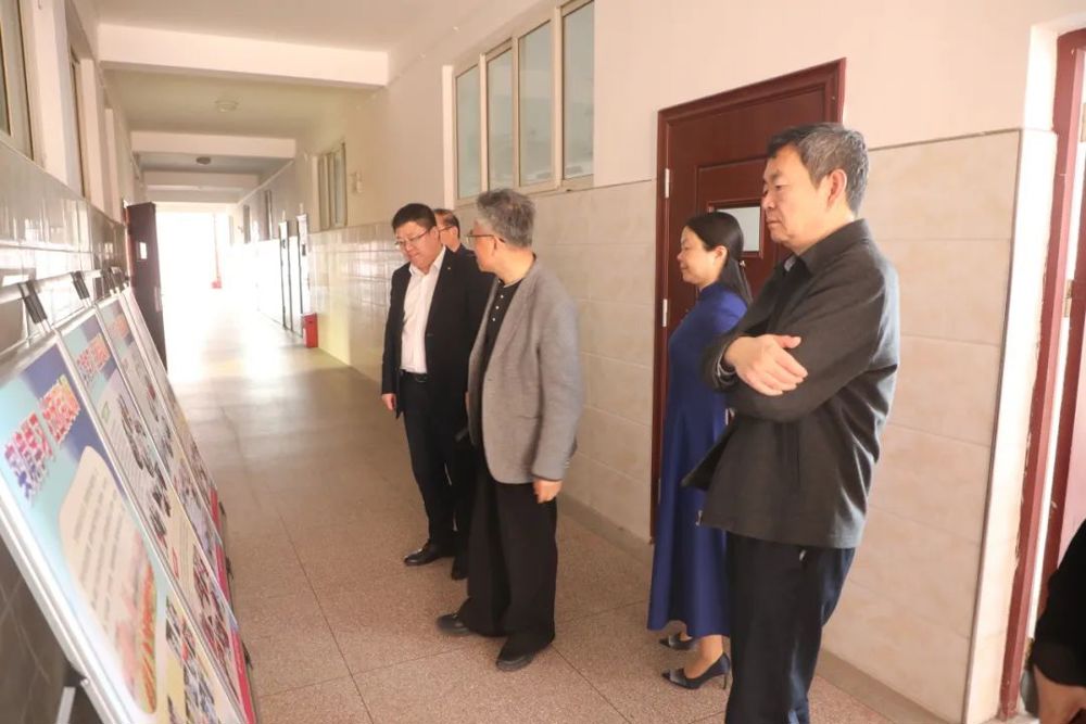 2afbc6dedd6d479aa405efa09ec3ef76.jpg 2afbc6dedd6d479aa405efa09ec3ef76.jpg