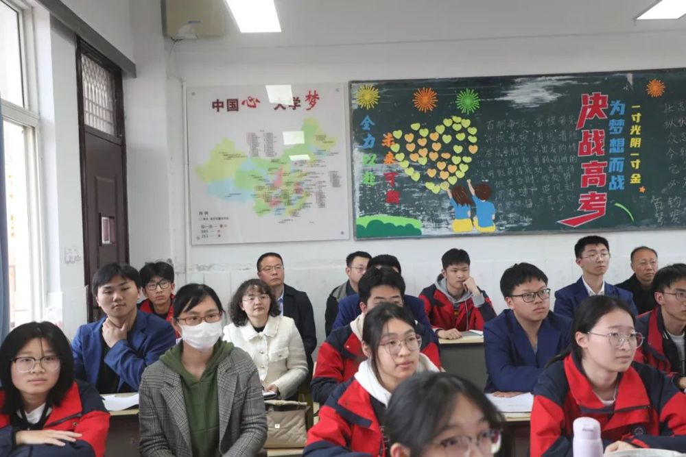 37cdb1cb038f40dc9da28e18566b38c0.jpg 37cdb1cb038f40dc9da28e18566b38c0.jpg