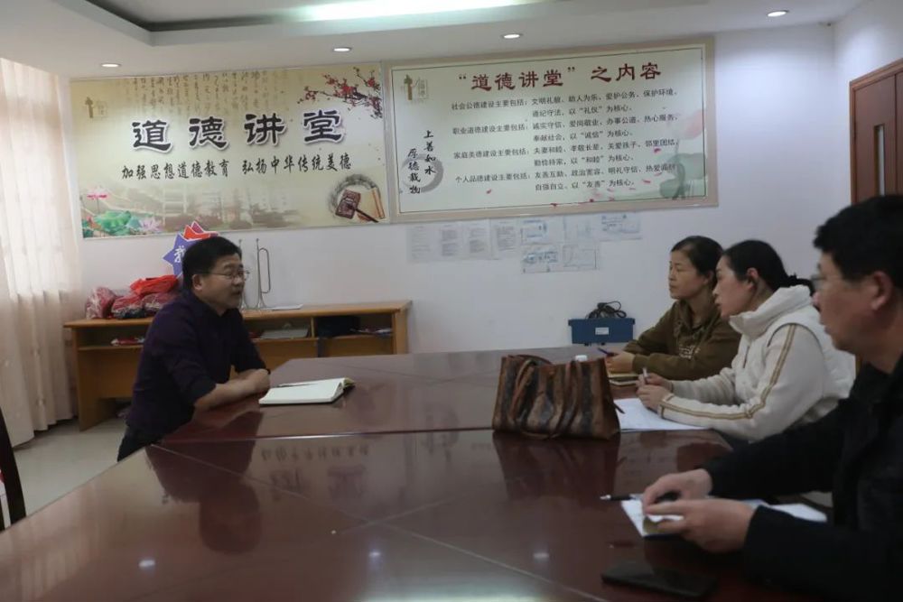 f536d0ae4ab549d7b090a22b9d6d6334.jpg f536d0ae4ab549d7b090a22b9d6d6334.jpg