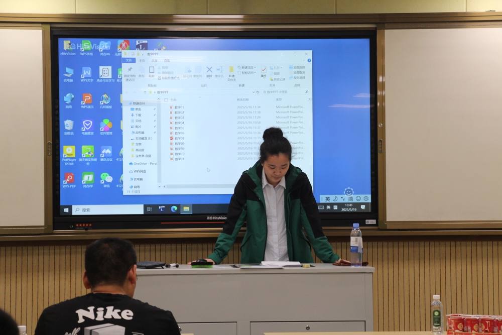cabee5b14ef94e16ba215ff367cbdecd.jpg