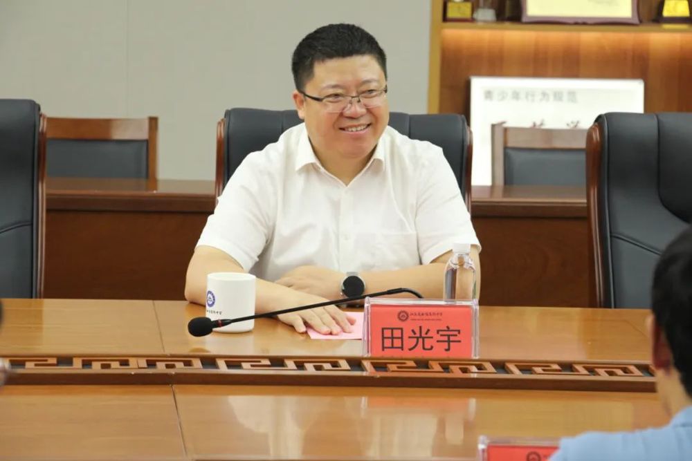 b72483833cc0482c9c04807305e99ea3.jpg b72483833cc0482c9c04807305e99ea3.jpg