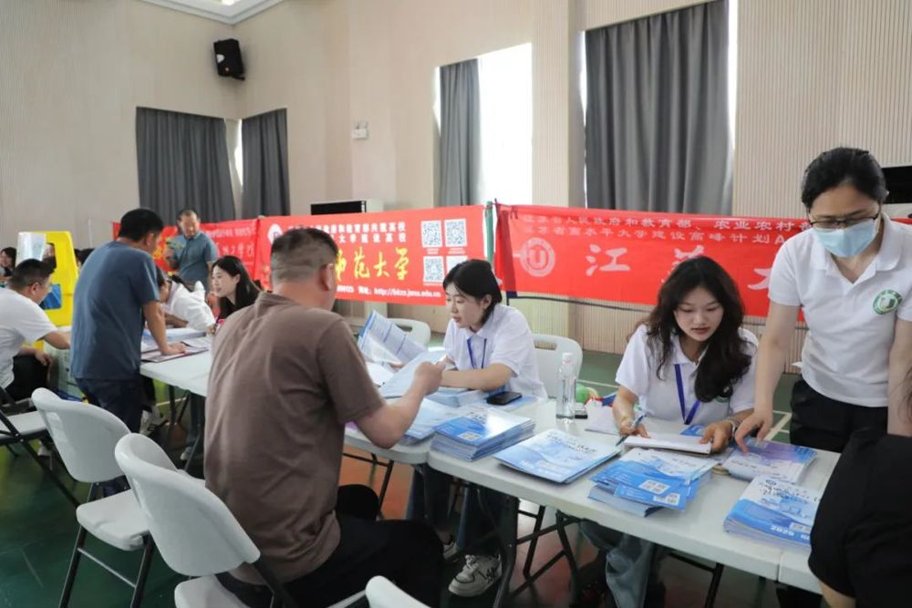 4d9c6e9078a04d99a5758fc0c9bbcb17.jpg 4d9c6e9078a04d99a5758fc0c9bbcb17.jpg