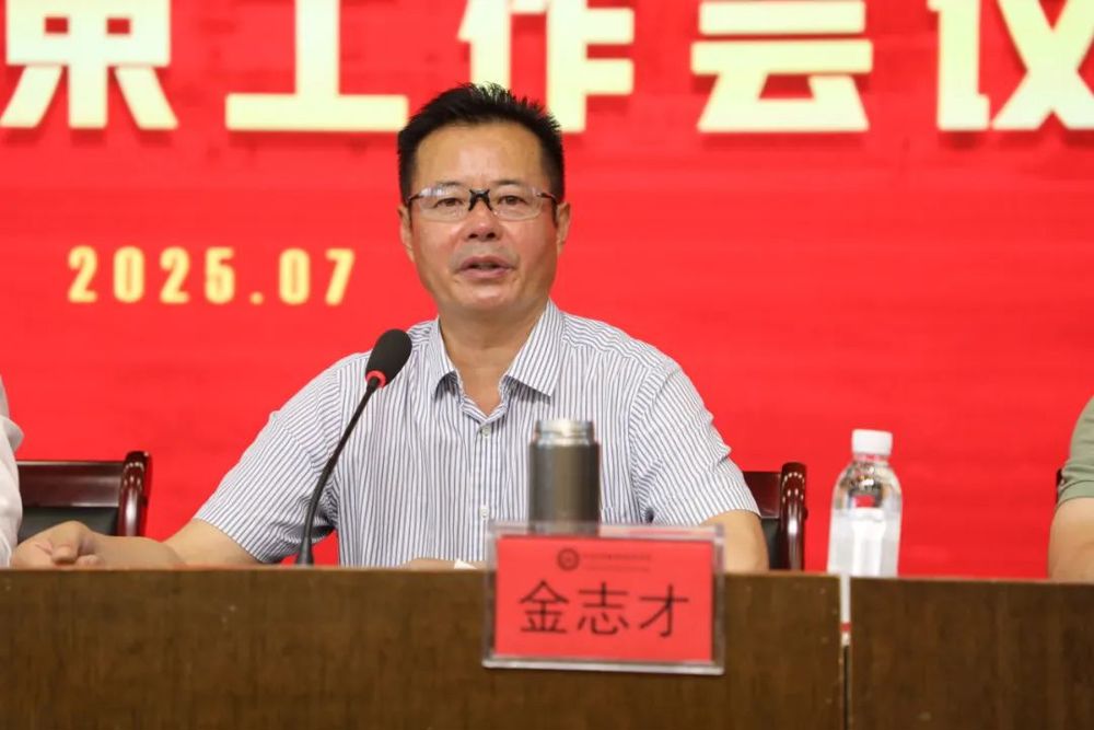 8e492feb51d14f5aadf0491f42e22925.jpg 8e492feb51d14f5aadf0491f42e22925.jpg