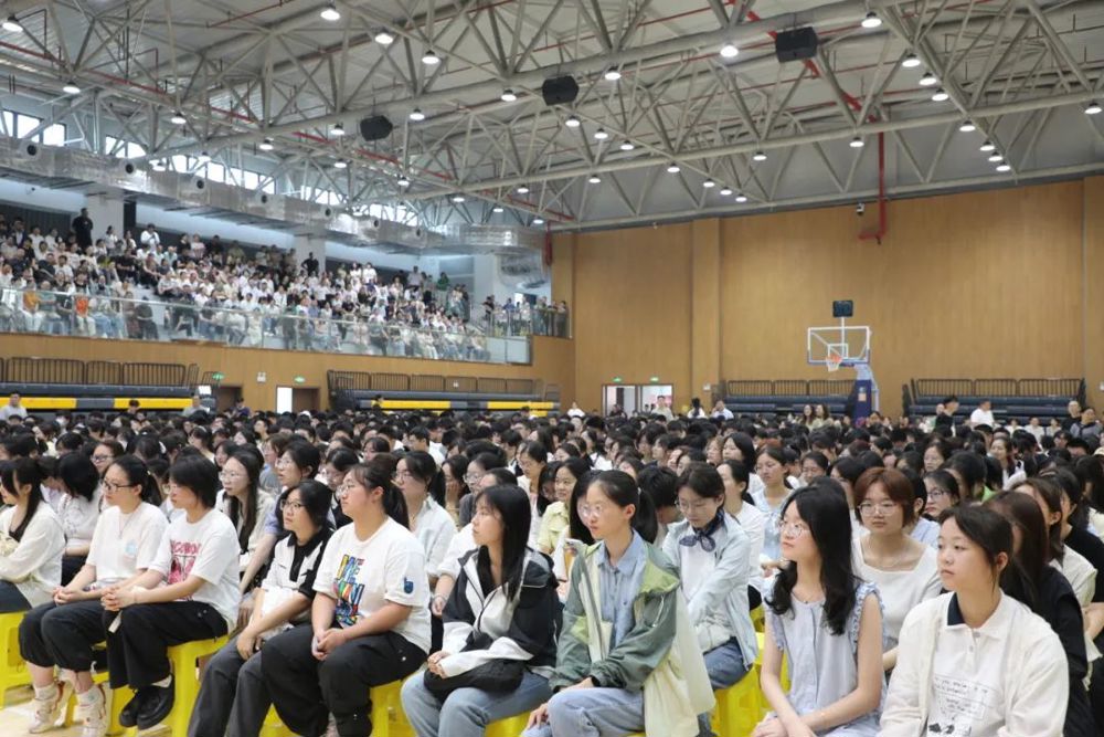 dcbc35c227e44657a9d58b65ff54fc8d.jpg dcbc35c227e44657a9d58b65ff54fc8d.jpg