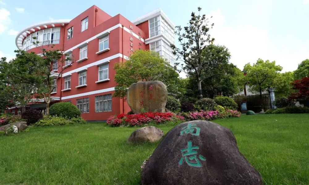 8345e0c0fd104338ab6540382c167ed3.jpg 8345e0c0fd104338ab6540382c167ed3.jpg