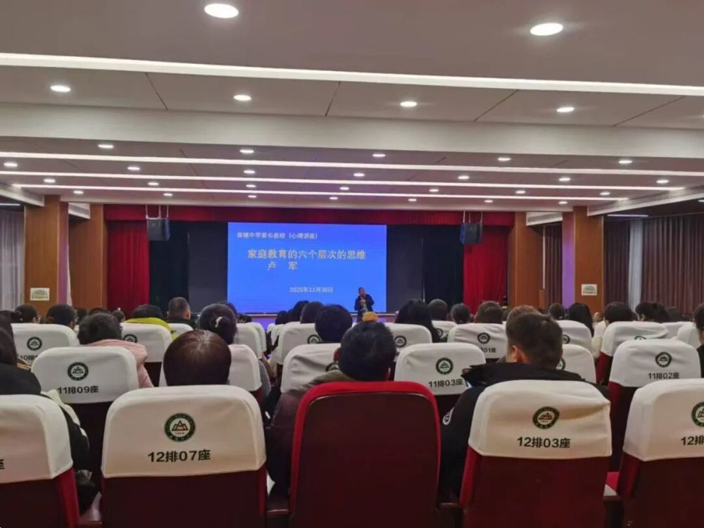 61b893cb03084df4a25ea68f8d0fcb6c.jpg 61b893cb03084df4a25ea68f8d0fcb6c.jpg